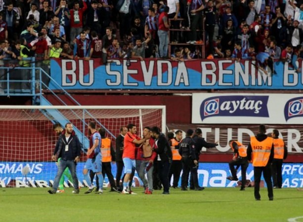Foto - Fenerbahçe maçından şok görüntüler!