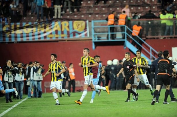 Foto - Fenerbahçe maçından şok görüntüler!