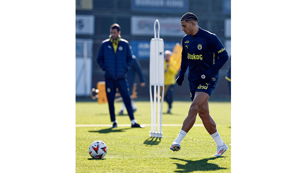 Fenerbahçe Midtjylland'ı devirmenin peşinde