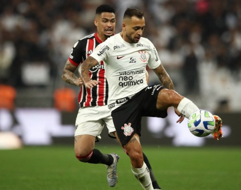 Foto - Fenerbahçe orta sahasına sambacı forvet: Gözü dikti... Brezilyalı ile güçlendirecek!