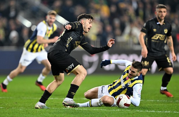 Foto - Fenerbahçe resmen duyurdu: Dünyaca ünlü sporculardan olan Joshua King'e talip çıktı! Türkiye'nin yeni transfer yanıtı....