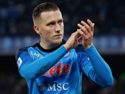 Foto - Fenerbahçe rüyasını gerçekleştirebilecek mi? Yıldız futbolcunun fiyatını düşürdüler, yetişen alacak