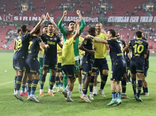 Foto - Fenerbahçe rüyasını gerçekleştirebilecek mi? Yıldız futbolcunun fiyatını düşürdüler, yetişen alacak