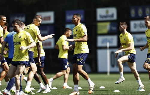 Foto - Fenerbahçe şok gerçek ortaya çıktı? Transfer neden yattı işte sebebi...