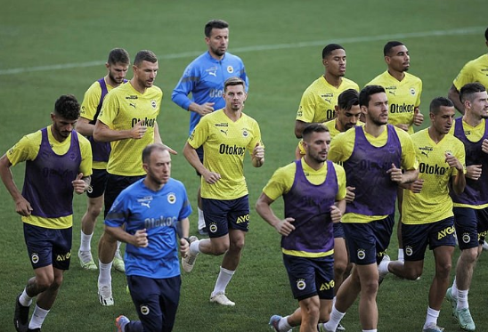 Foto - Fenerbahçe son dikkat çeken haberi verdi: Edin Dzeko ve Fred'in merak konusunu, bombayı patlatıyor!