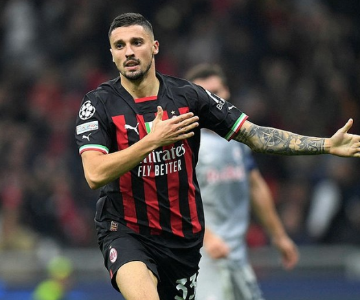 Foto - Fenerbahçe son dikkat çeken haberi verdi: Edin Dzeko ve Fred'in merak konusunu, bombayı patlatıyor!