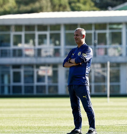 Fenerbahçe son gün dünya yıldızına imzayı attıracak! Yılın transferi geliyor: Sosyal medya yangın yerine döndü…