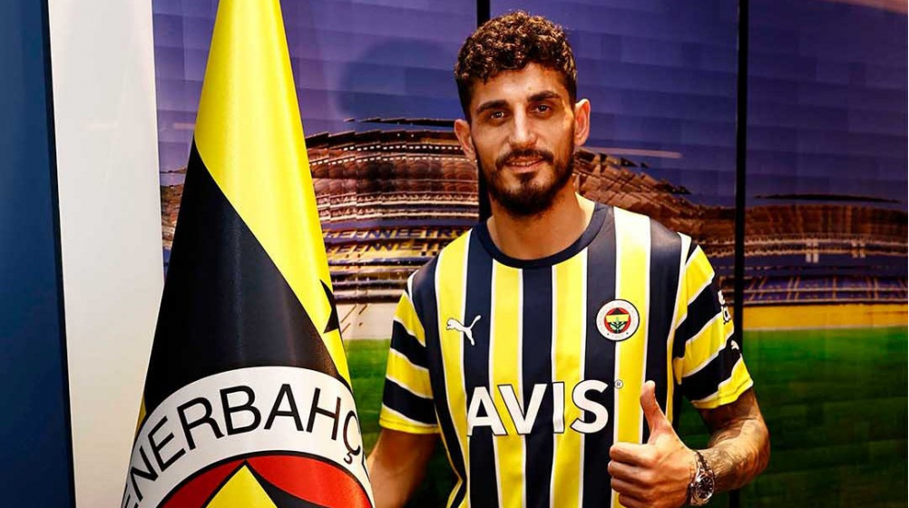 Foto - Fenerbahçe sözleşmesini feshetti! Milli futbolcu Süper Lig ekibine imza attı 