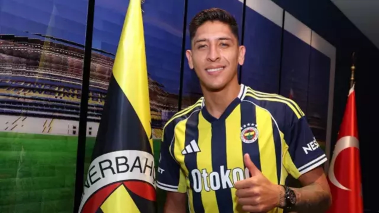Foto - Fenerbahçe taraftarı şokta! İstanbul’a geliyor
