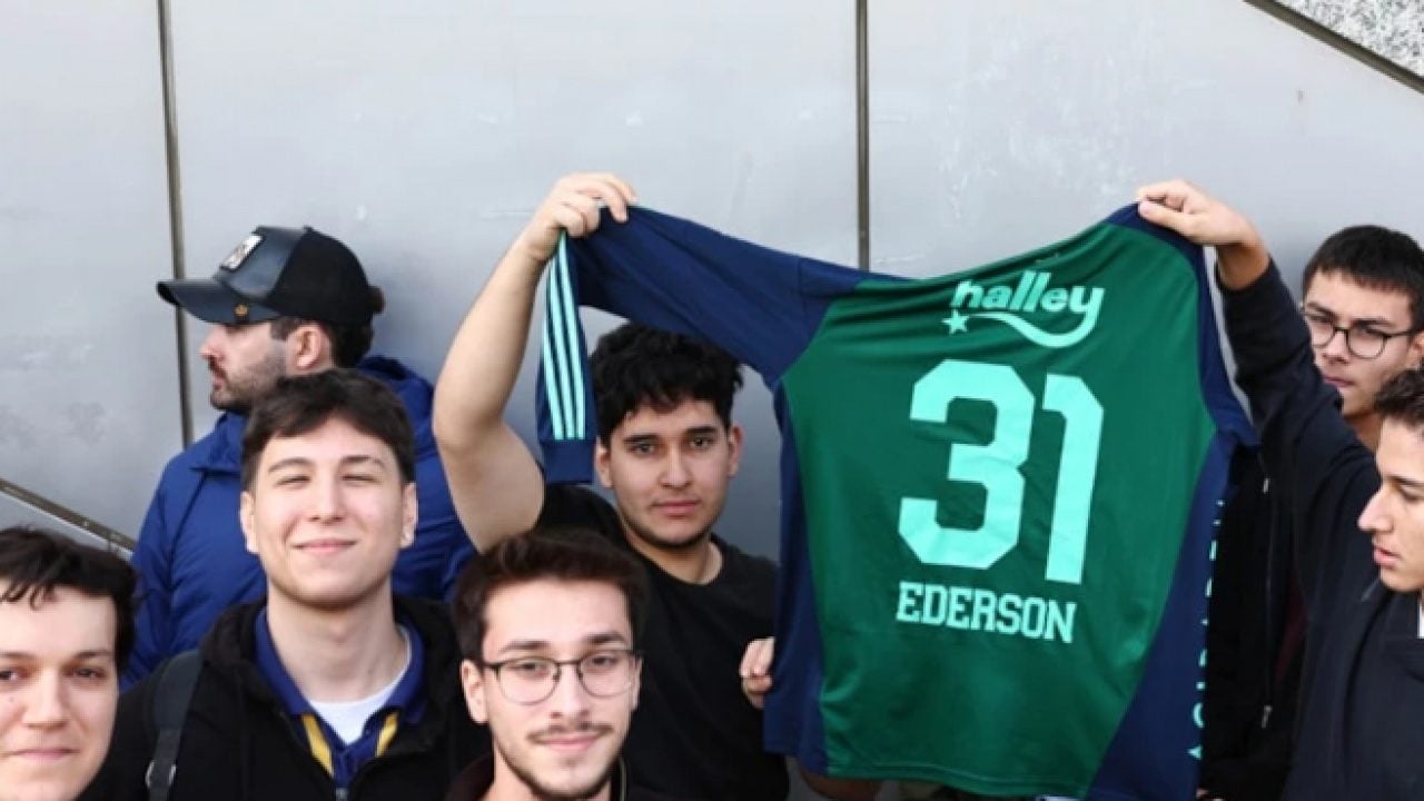 Fenerbahçe taraftarından Ederson çılgınlığı! Stadın önünde kuyruklar oluştu! 