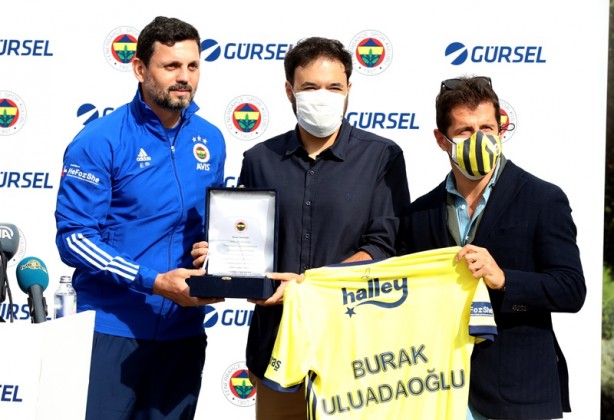 Foto - Fenerbahçe taraftarının tasarladığı otobüste bomba detay!