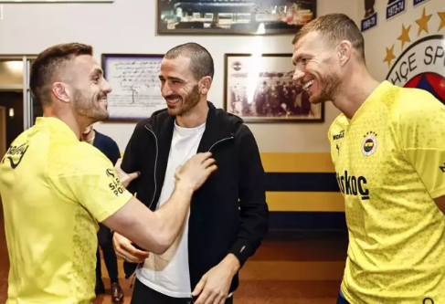 Foto - Fenerbahçe tarih vererek duyurdu! O ülkeden resmen forvet fışkıracak! O takıma bir teklif daha yapacak!
