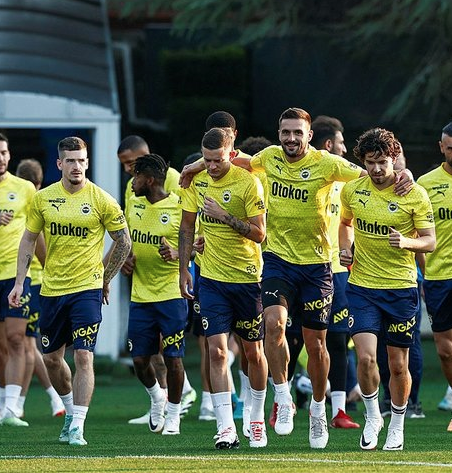 Fenerbahçe transferde gözünü kararttı... Durmak bilmiyor: Yine bomba yine bomba...