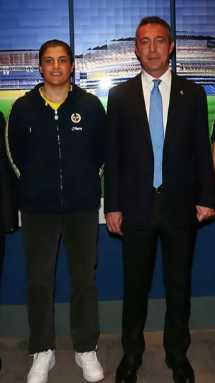 Fenerbahçe transferi resmen açıkladı! Trabzonspor'dan ayrılmıştı ve artık Fenerbahçeli...