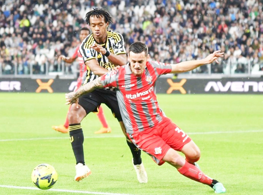 Foto - Fenerbahçe turnayı gözünden vurdu: Binlerce kilometre ötedeki ülkeden beklenmedik karar! Talip oldular, hemen istiyorlar