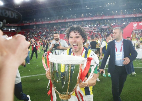 Foto - Fenerbahçe turnayı gözünden vurdu: Binlerce kilometre ötedeki ülkeden beklenmedik karar! Talip oldular, hemen istiyorlar