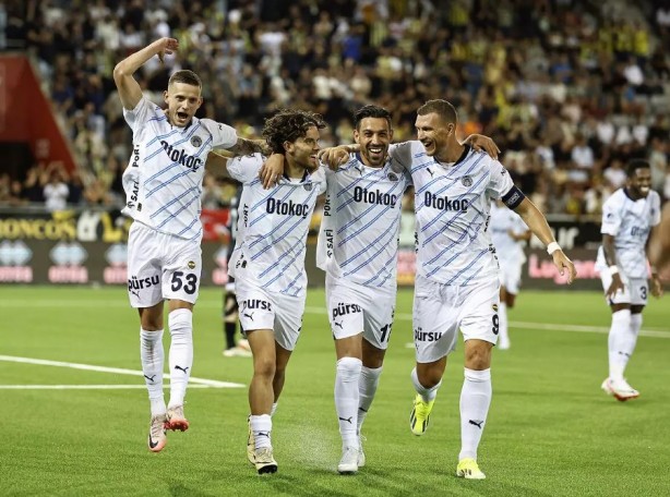 Foto - Fenerbahçe turun kapısını araladı! Dzeko'dan hat-trick