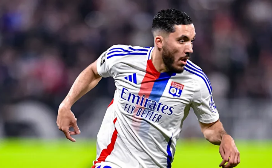 Foto - Fenerbahçe ve Galatasaray peşinde koşuyordu! Anlaşma sağlandı: Yıldız futbolcuyu bakın kim kaptı