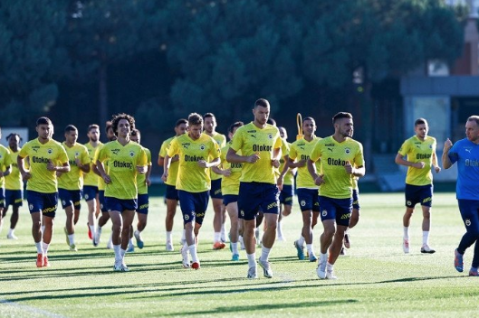 Fenerbahçe ve Galatasaray şokta! Bu sefer el ele çuvalladılar! Şok edici gibi...