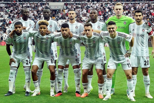 Foto - Fenerbahçe ve Galatasaray'dan büyük yarış! Transfer her an gerçekleşebilir...