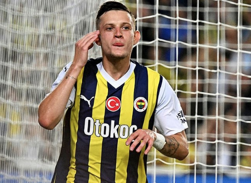 Foto - Fenerbahçe ve Galatasaray'dan büyük yarış! Transfer her an gerçekleşebilir...