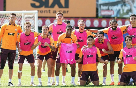 Foto - Fenerbahçe ve Galatasaray'dan büyük yarış! Transfer her an gerçekleşebilir...