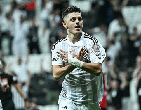 Foto - Fenerbahçe ve Galatasaray'dan büyük yarış! Transfer her an gerçekleşebilir...