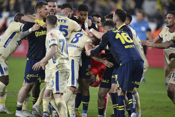 Foto - Fenerbahçe ve İsmail Kartal için olay sözler! "Ankara'daki veda bunun bedeli"