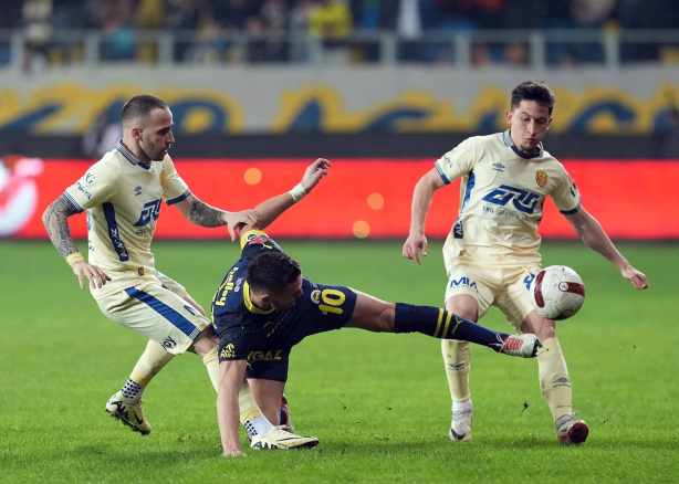 Foto - Fenerbahçe ve İsmail Kartal için olay sözler! "Ankara'daki veda bunun bedeli"