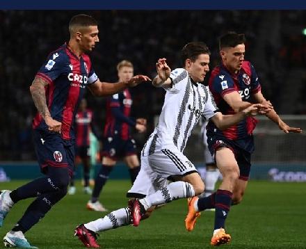 Foto - Fenerbahçe yıldız futbolcu için geri adım atmayacak! O tarihten sonra futbolcu uçacak...