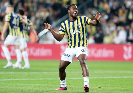 Foto - Fenerbahçe yılın bombasını patlatacak! Bu transfer günlerce hatta aylarca konuşulur...