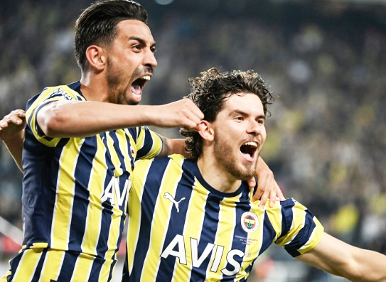 Foto - Fenerbahçe yılın bombasını patlatacak! Bu transfer günlerce hatta aylarca konuşulur...