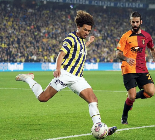 Fenerbahçe Zaha'nın acısını fena çıkartacak! Bomba gelişme...