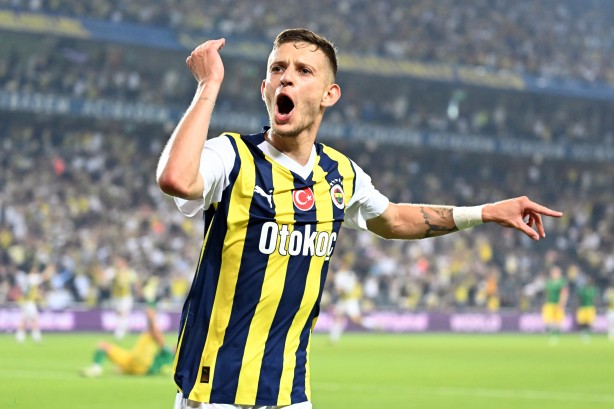 Foto - Fenerbahçe, Zimbru'yu 5 golle geçti