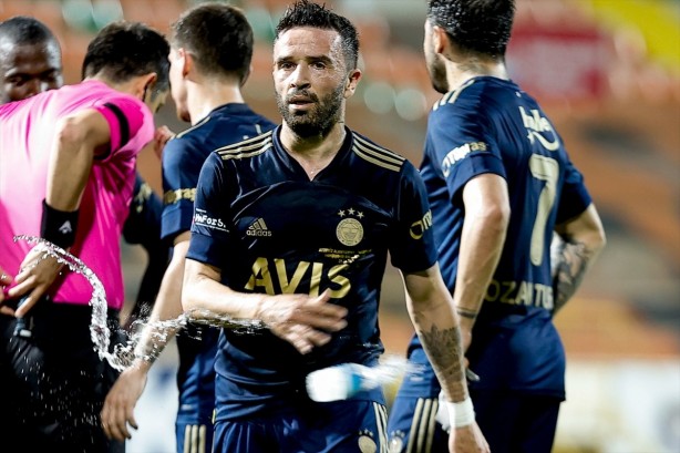 Foto - Fenerbahçe zirve yolunda hata yaptı