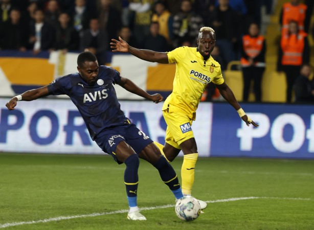 Foto - Fenerbahçe zirveye bir adım daha yaklaştı