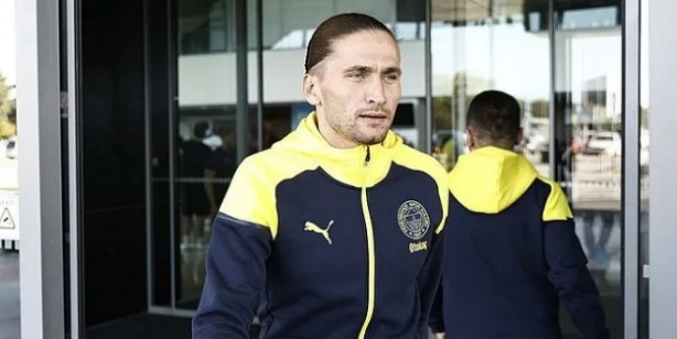 Foto - Fenerbahçe'de 2 ayrılık birden! Yeni transferler sonrası...