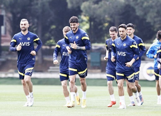 Foto - Fenerbahçe'de 9 ayrılık birden! Karar verildi: Sezon sonu artık yoklar...