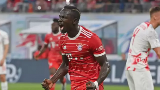 Foto - Fenerbahçe'de 'Alo ben Dzeko abin' dönemi! Dudak uçuklatan rakam...