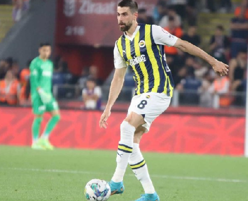 Foto - Fenerbahçe'de beklenen veda gerçekleşiyor! Nedeni belli oldu: Yıldız oyuncu ülkesine dönüyor