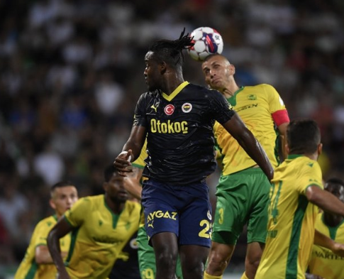 Foto - Fenerbahçe'de beklenmedik gelişme! Bir bu eksikti.. Ya transfer yatarsa...