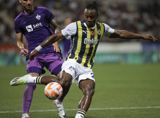 Foto - Fenerbahçe'de beklenmedik gelişme! Bir bu eksikti.. Ya transfer yatarsa...