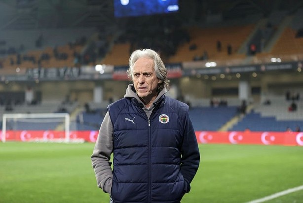 Foto - Fenerbahçe'de bir dönem sona eriyor! Jorge Jesus'un yerine gelecek ismi açıkladılar...