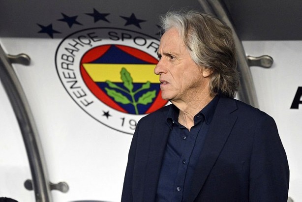 Foto - Fenerbahçe'de bir dönem sona eriyor! Jorge Jesus'un yerine gelecek ismi açıkladılar...