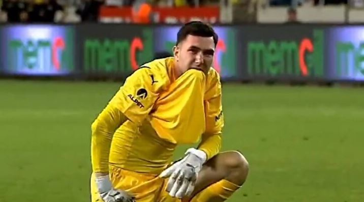 Foto - Fenerbahçe’de bir garip olay! Kendi transferini kendisi duyurdu 