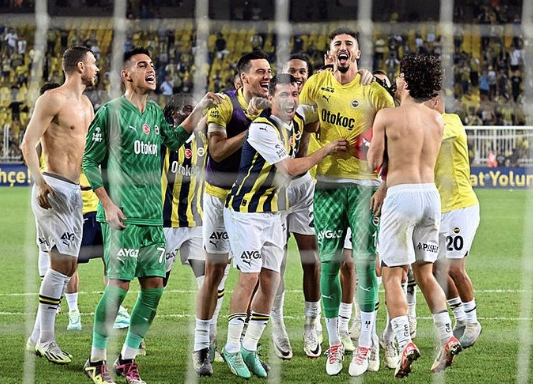 Foto - Fenerbahçe'de bu adamın başını yemeyin! Büyük transfer şu anda ne olacak kaygısında...