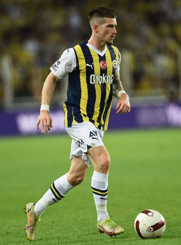 Foto - Fenerbahçe'de bu adamın başını yemeyin! Büyük transfer şu anda ne olacak kaygısında...