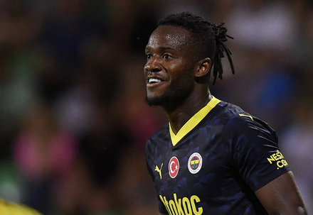 Foto - Fenerbahçe'de bu kez bir yıldız İstanbul'da olacak! İstanbul'a binlerce kilometre öteden gelecek