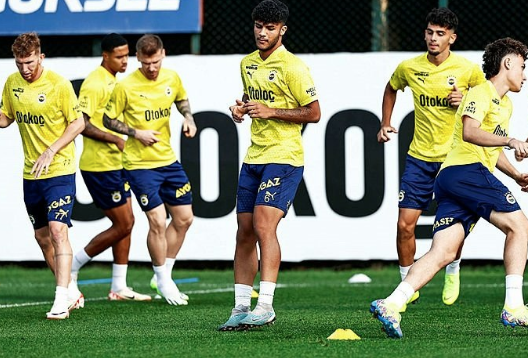 Fenerbahçe'de büyük kriz! Sözleşmeleri feshedilebilir: Görenler gözlerine inanamadı! 