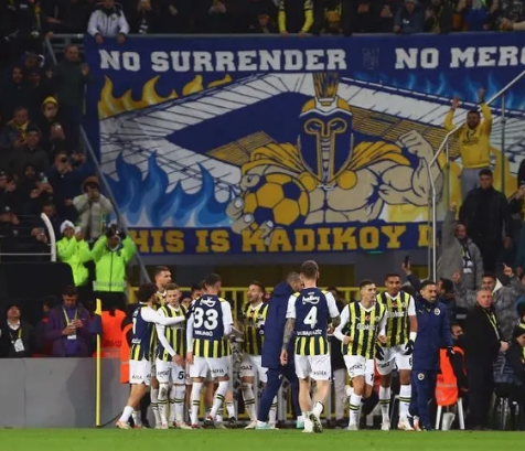 Foto - Fenerbahçe’de büyük sürpriz: Rusya'dan şaşkına çeviren İrfan açıklaması: Bu haber beklenmiyordu! 